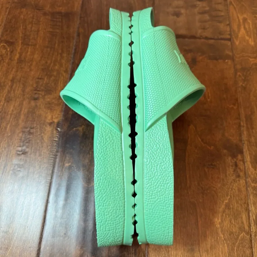 Birkenstock Barbados EVA Sandals Slides Bold Jade Unisex size 12 NWOT